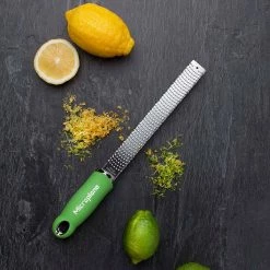 Microplane Premium Classic Series Zester / Grater Green -Kitchen Gadgets Store 0946720 Microplane Premium Classic Series Zester Grater Green 600px 3 1