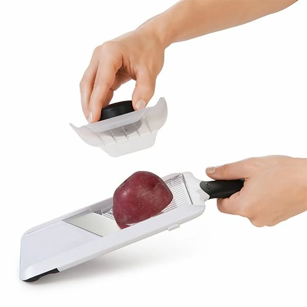 OXO Good Grips Hand-Held Mandoline Slicer 5 OXO Good Grips Hand-Held Mandoline Slicer - Image 3