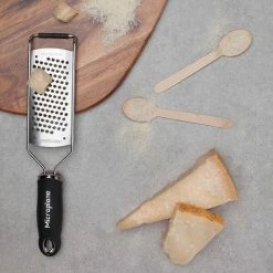 Microplane Gourmet Series Star Grater Black 10 Microplane Gourmet Series Star Grater Black -Kitchen Gadgets Store 45009 Microplane Gourmet Series Star Grater Black 600px 3
