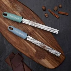 Microplane Premium Classic Series Zester / Grater Baby Blue -Kitchen Gadgets Store 46202 Microplane Premium Classic Series Zester Grater Baby Blue 600px 3