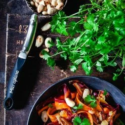 Microplane Professional Peeler -Kitchen Gadgets Store 48091 Microplane Professional Peeler 4