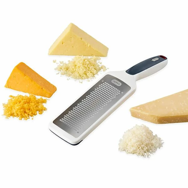 Zyliss Smooth Glide Fine Grater 5 Zyliss Smooth Glide Fine Grater - Image 3