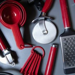 KitchenAid Stainless Steel Pizza Cutter And Slicer Empire Red -Kitchen Gadgets Store KAG113OHERE KitchenAid Stainless Steel Pizza Wheel Almond Cream 3